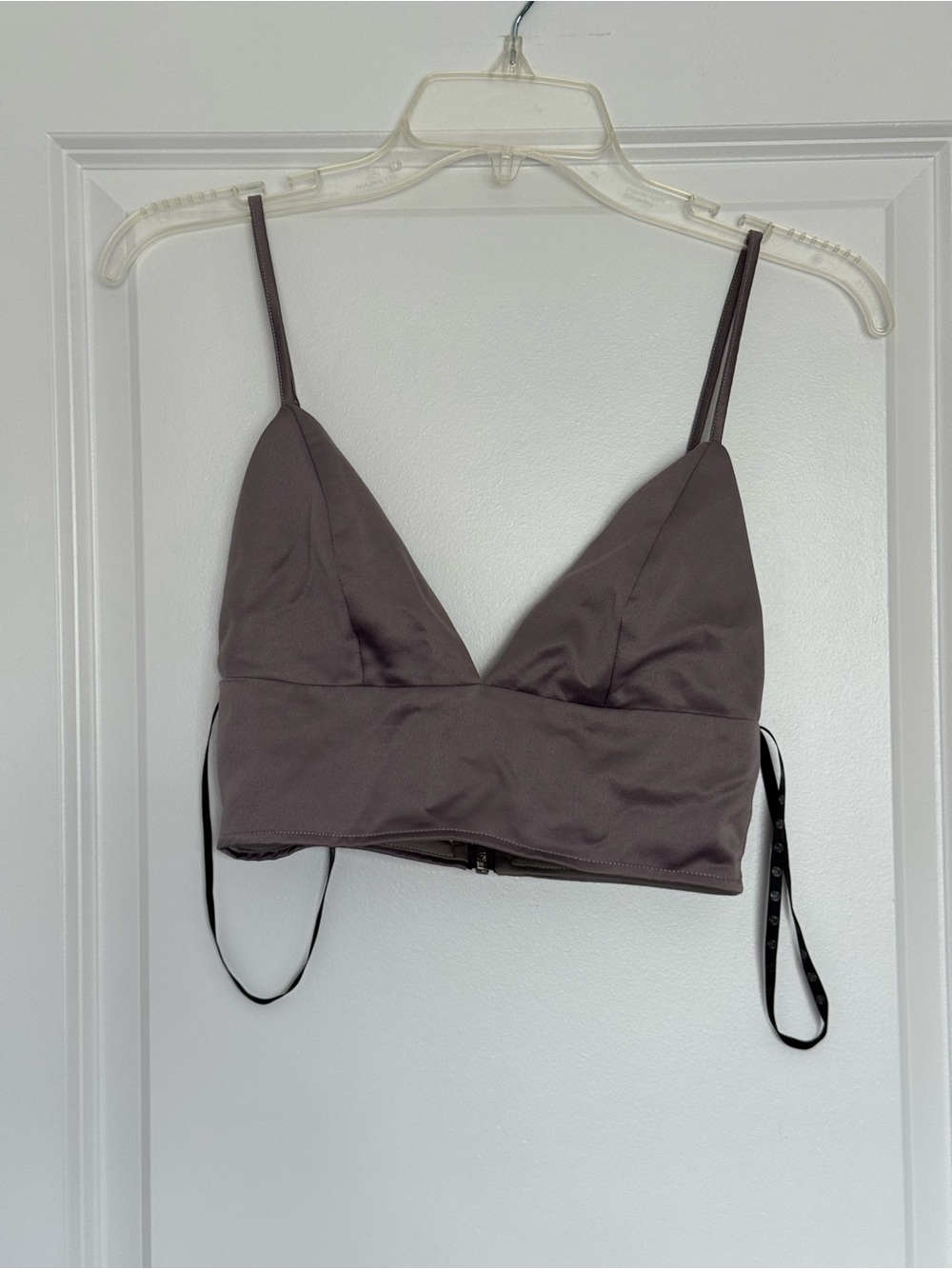 Missguided Taupe Gray V-Neck Bralette Crop Top